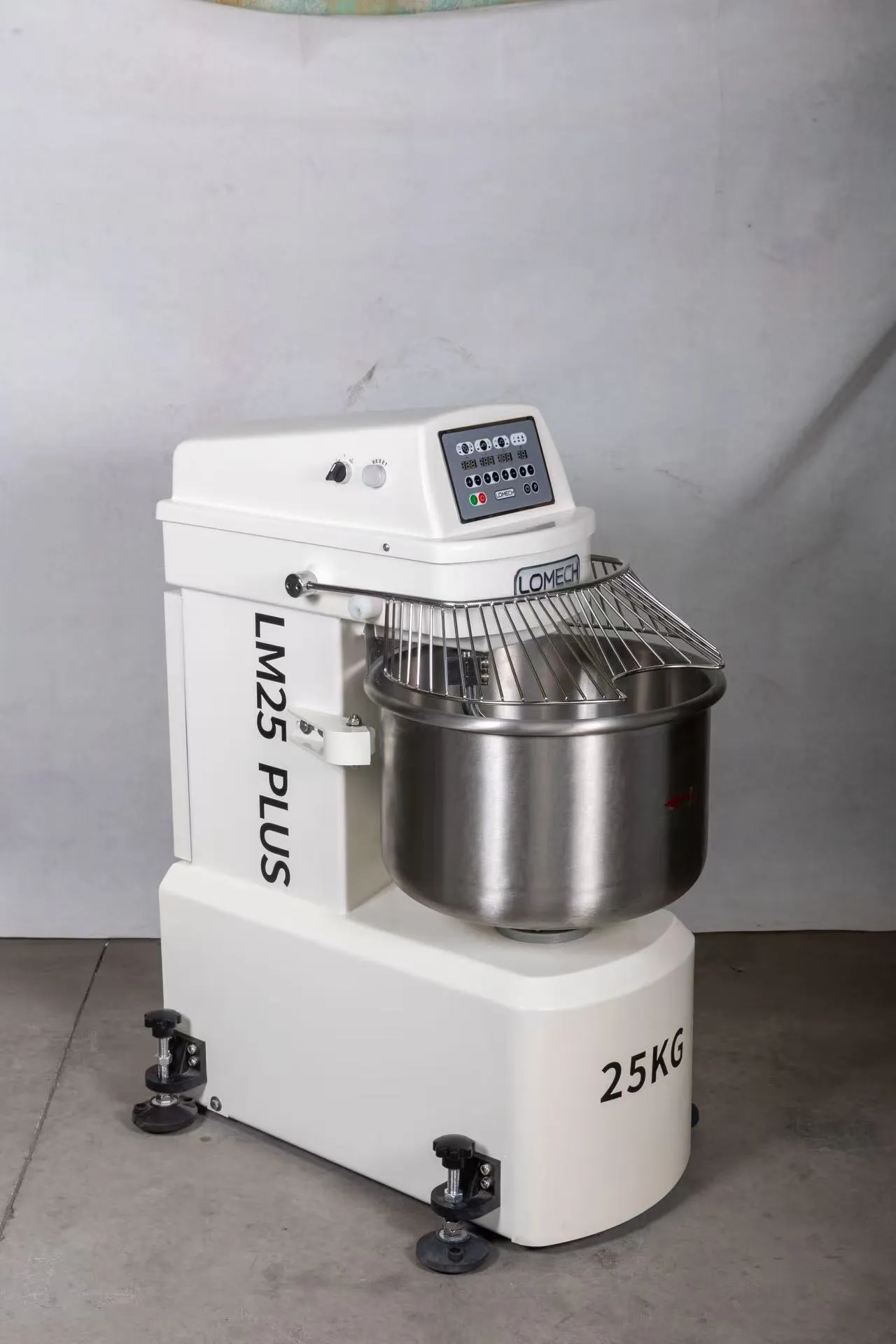 25kg Commercial Spiral Dough Mixer, High Power Large Capacity Dough Mixer for Mass Bakery Production